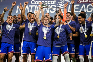 อดัมส์ซัดงาม! ‘ลุงแซม’ เชือดจังโก้ 2-0 ชูถ้วยเนชั่นส์ ลีก