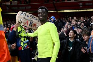 ไอดอลวัยเด็ก! ‘ซาก้า’ เผยเป็นแข้งอาชีพแล้วยิ่งเคารพ ‘โด้’ มากขึ้น