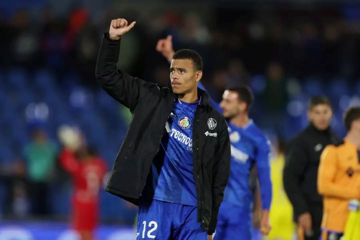 สื่อเผยแข้งผียินดี ‘ไม้เขียว’ กลับหลุม