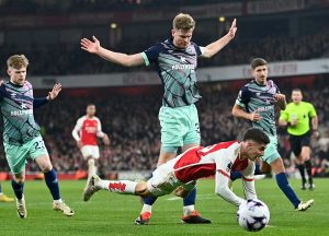 พุ่งล้มชัด ๆ! แฟร้งค์เดือด ‘ไค’ ควรโดนไล่ออก