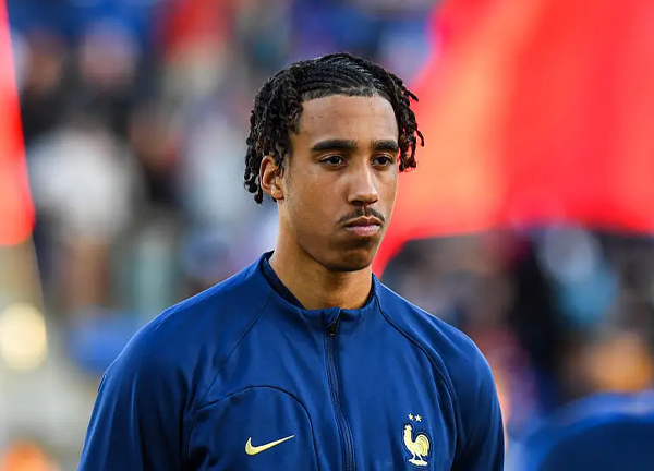 ราชันร่วมวงแย่งคว้า ‘โยโร่’ ดาวรุ่งลีลล์