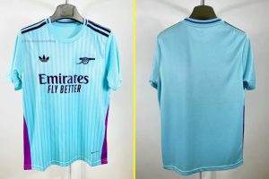 เต็ม 10 ให้เท่าไหร่?! หลุดเสื้อที่ 3 ปืนซีซั่นหน้าสีฟ้าโดดเด่น