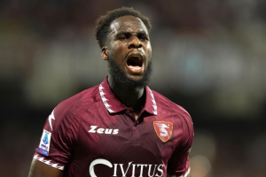 ซาแลร์ฟ้อง ‘เดีย’ ชดใช้ 20 ลย. หลังปฎิเสธลงเล่น