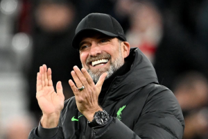 ครั้งแรกในชีวิต! JK เผยสั่ง ‘บังโม’ ไม่ต้องเล่นเกมรับ