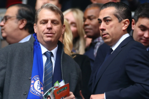 แฟนสิงห์เขียนสับ ‘เสี่ยท็อดด์’ ทำทีมเป็นตัวตลก