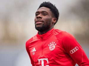 เอเบิร์ลยันพี่เสือยื่นสัญญาหนสุดท้ายต่อสัญญา ‘เดวี่ส์’