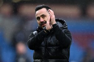 ฮิวจ์สมีส่วน! คาร์ร่าเชื่อ ‘เด แซร์บี้’ เต็งจ๋าคุมหงส์