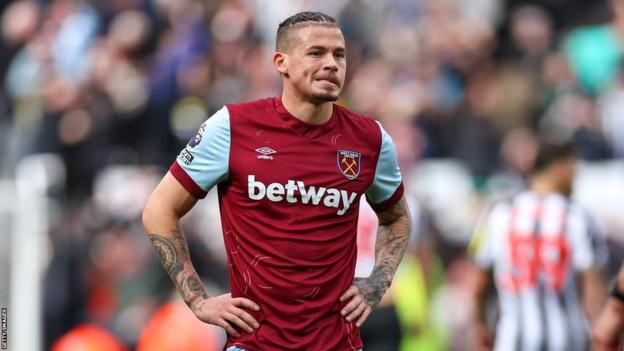 มอยส์วอนแฟนค้อนหนุนหลัง ‘ฟิลลิปส์’ พ้นวิกฤต