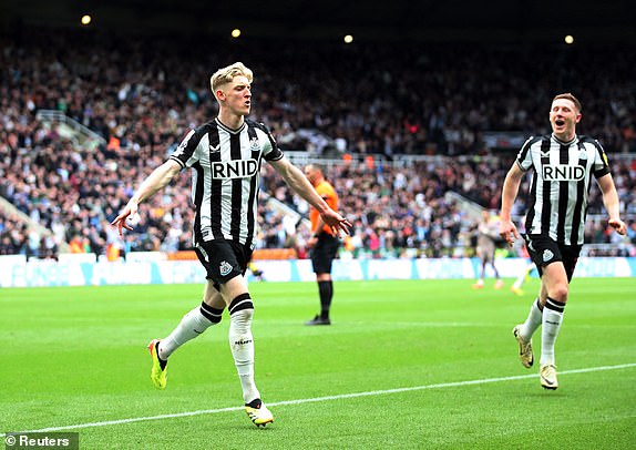 ‘กอร์ดอน’ แผล่บ ‘ฮาว’ ปรับแท็กติกพิชิตไก่