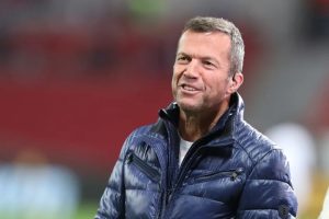 ‘ซูเปอร์แมน’ สับ ‘เฮอเนสส์’ วิจารณ์ ‘น้าทู’ ไม่รู้เวลา