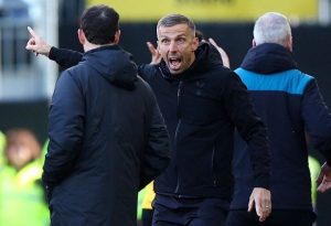 เอฟเอตั้งข้อหา ‘โอนีล’ ประพฤติตัวไม่เหมาะสม