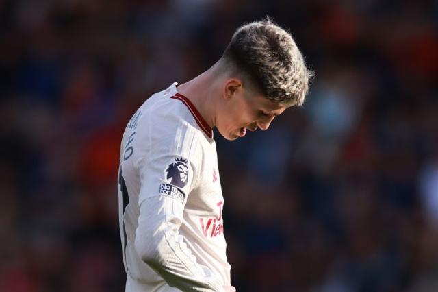 ร้าวด้วยไหม?! ‘การ์นาโช่’ กดไลค์ทวีตอัด ETH เปลี่ยนตัวพักครึ่ง