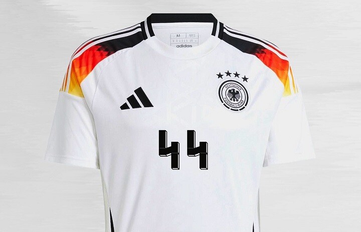 ส.บอลเยอรมนียันเปลี่ยนดีไซน์เลข 4 ชุดทีมชาติ