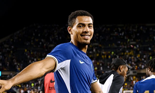 หงส์รื้อแฟ้มทาบ ‘โคลวิลล์’ ร้อนนี้