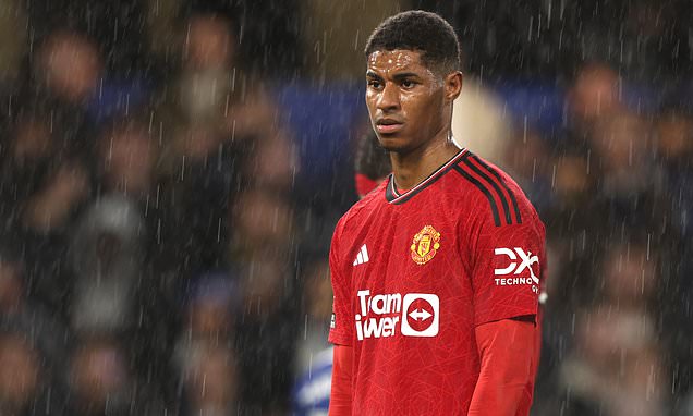 ดูไม่มีความสุข…เสี่ยหมูสงสัย ‘เสี่ยแรช’ ลาผีทางเลือกดีสุด