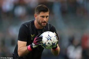 ทำบุญเถอะ…เผยโค้ชประตูสาลิกายังเจ็บหนักพักยาว