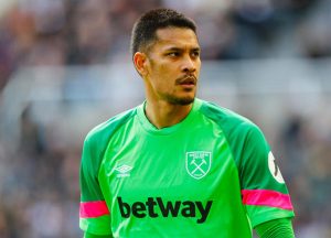 มอยส์ยัน ‘อเรโอล่า’ เจ็บขาหนีบชวดเฝ้าเสาเจอไก่