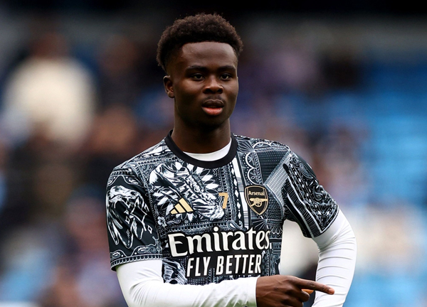 ปืนลุ้นหนัก! ไร้ภาพ ‘ซาก้า’ ซ้อมมื้อล่าสุด