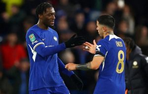 สิงห์ต้องรอเช็ค ‘เอนโซ,ดิซาซี่’ เจอท๊อฟฟี่