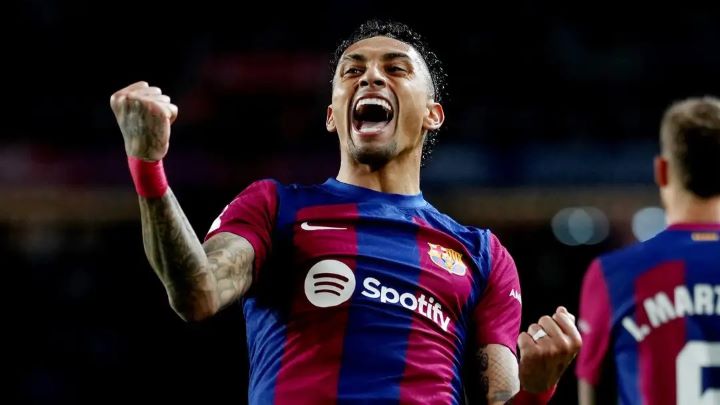 เผยบาร์ซ่าปัดทีมอังกฤษยื่นสู่ขอ ‘ราฟินญ่า’ 60 ลย.