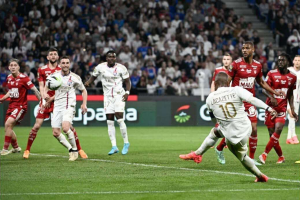 ลียงแซงดับแบรสต์ 4-3, มงต์เจ๊าบ๊วย 1-1…สรุปผลลีกเอิง