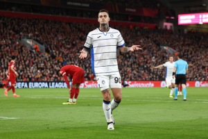 ไม่มีเหลิง! ‘สคามัคค่า’ ถ่อมเบิ้ลใส่หงส์เพราะเพื่อนป้อน