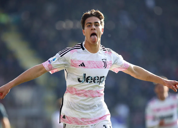 ป๋าเดลเร้าม้าลายมอบเบอร์ 10 ให้ ‘ยิลดิซ’