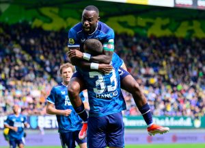 เผย ‘เกียร์ทรุยด้า, ฮันส์โค’ กระสันซบหงส์ตามสล็อต