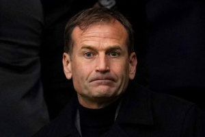 ยังห่างไกล… ผียื่นชดเชย 2 ลป. ขอดึงตัว ‘แอชเวิร์ธ’