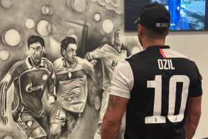 ขาดไปทีมนึง! ‘โอซิล’ เสียดายไม่ได้เล่นให้ ‘ยูเว่’