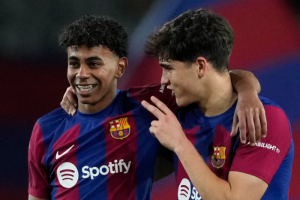 เก่งเกินวัย! เฟลทเชอร์หยอกควรเช็คอายุ ‘ยามาล,คูบาร์ซี่’