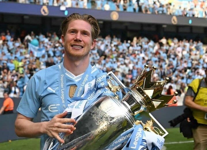 ปูด…KDB เริ่มคุยเบื้องต้นแผนค้าแข้ง MLS ปี 2025