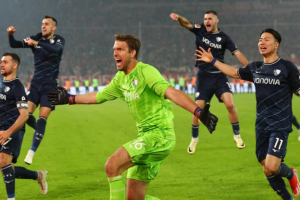 ‘โบคุ่ม’ คัมแบ็คดวลเป้าดับดุสเซลดอร์ฟ 6-5 อยู่บุนเดสต่อ