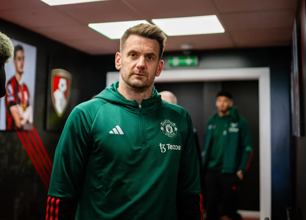 เผย ‘ฮีตัน’ อาจอยู่ผีต่อรับบทสต๊าฟฟ์โค้ช