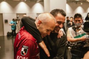 Amigo..’อิเนียสต้า’ ส่งข้อความให้กำลังใจ ‘ชาบี้’