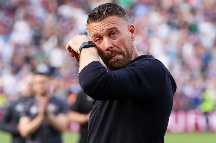 น้ำตาซึม! ‘เอ็ดเวิร์ดส์’ ขอโทษทำลูตันตกชั้น