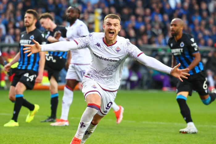 ‘ม่วง’ ผ่านคลับบลูกก์ เข้าชิงคอนเฟอเรนซ์ 2 ปีติด