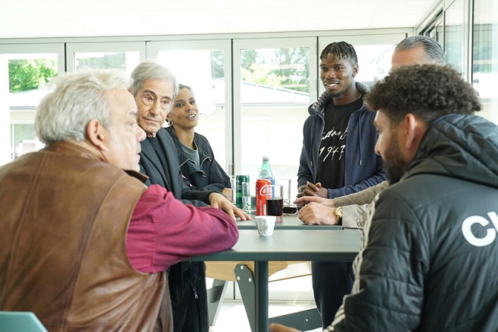 เข้าวงการ! ‘ป็อกบา’ แสดงหนังรับบทโค้ชทีมเด็ก