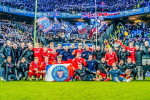 ‘โฮลสไตน์ คีล’ ขึ้นบุนเดสหนแรกในประวัติศาสตร์