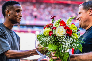 เสือใต้จัดพิธีอำลา ‘ชูโป-โมติง, บูน่า ซาร์’