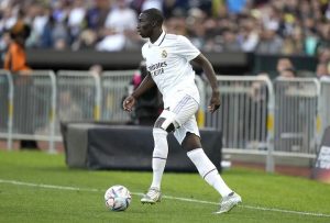 ราชันพร้อมมอบสัญญาใหม่ให้ ‘เมนดี้’