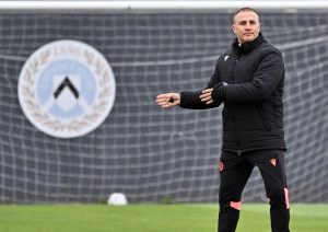 ‘คันนาวาโร่’ ไม่ได้ไปต่ออำลาตำแหน่งกุนซืออูดิฯ