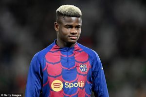 ปืนเข้าคุยบาร์ซ่าสู่ขอ ‘เฟย์’ เติมแบ็คซ้าย