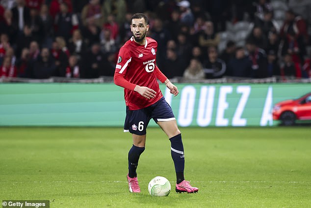 ‘เบนทาเล็บ’ ส่อแขวนสตั๊ดหลังเหตุหัวใจล้มเหลว