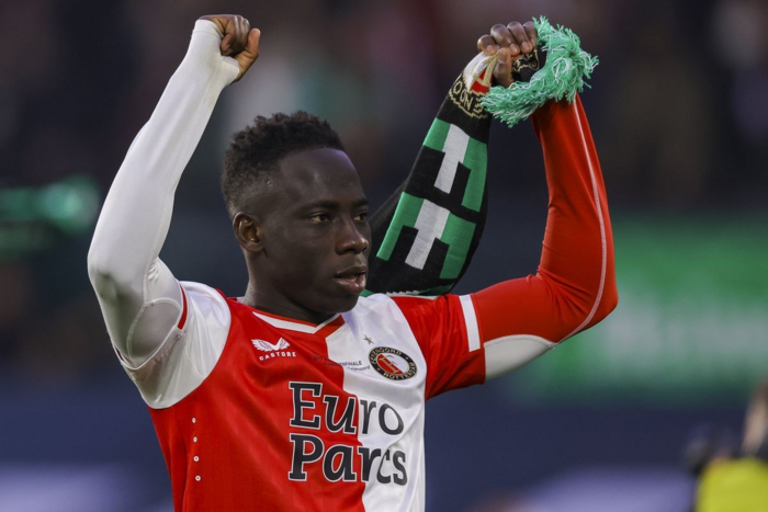 หงส์สนใจ! สาลิกาเล็งขาย ‘มินเตห์’ 40 ลป.