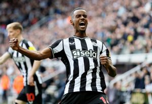 สาวกชื่นใจ! ‘อิซาค’ ยันสุดแฮปปี้กับ ‘สาลิกา’ ไม่คิดย้าย