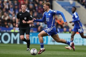 สิงห์ยื่นข้อเสนอแล้วลุ้นปิดดีล ‘ดิวสบิวรี่-ฮอลล์’