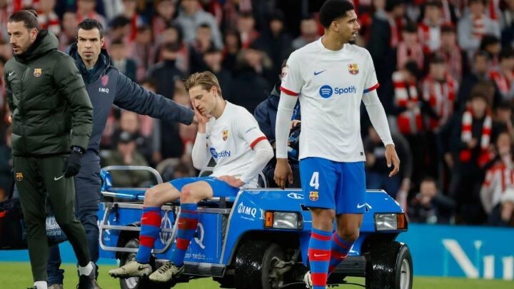 ‘คูมัน’ อัดบาร์ซ่าฝืนใช้ ‘เฟรนกี้’ จนช้ำ