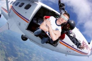 มีมสตาร์คนใหม่! แฟนแห่ตัดต่อท่าหนาว ‘พาลเมอร์’ ว่อนโซเชียล