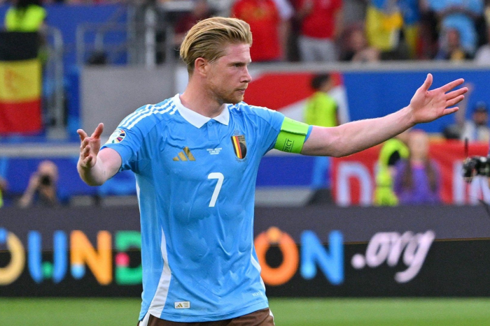 โดนโห่หนัก! KDB สั่งลูกทีมไม่ขอบคุณแฟนบอล